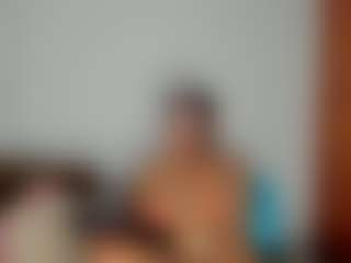 Live cam show with Maya-Graham - Lesbian on Fling VIP Chat
