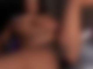 Reina's Live Sex Cam Show