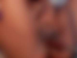 Reina's Live Sex Cam Show