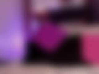 Reina's Live Sex Cam Show