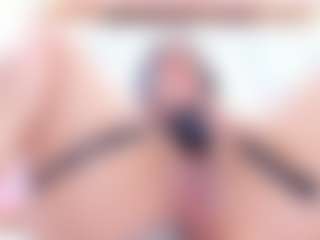 RileySweet's Live Sex Cam Show