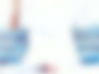 Live cam show with RileySweet - Living Room on Soda Cam