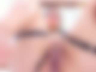 Live cam show with RileySweet - Double Penetration on sexylive.show