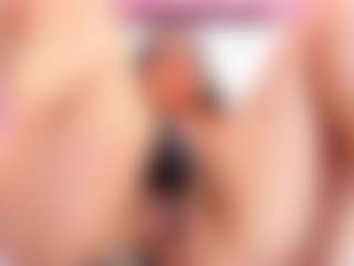 RileySweet's Live Sex Cam Show