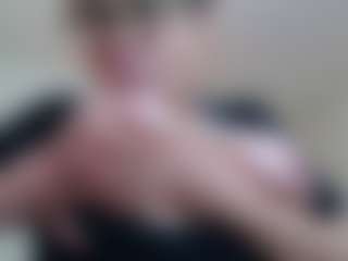 Milfcamila's Live Sex Cam Show