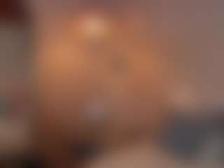 Live cam show with Nayahh - Ass Bouncing on TottyGirls