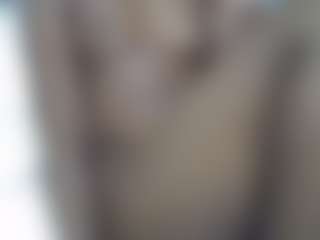 Live cam show with queentalia - Small Ass on SmokeAndPoke