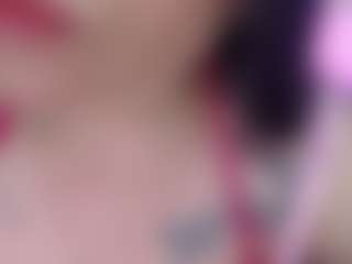 Live cam show with martinamilff - Middle Aged on WildCum