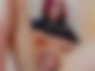 Mia-Thompson-1's Live Sex Cam Show