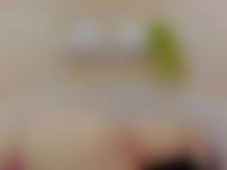 Mia-Thompson-1's Live Sex Cam Show