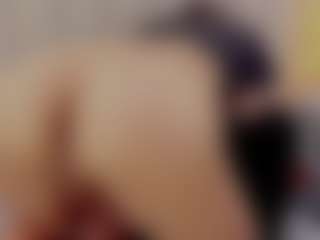 Mia-Thompson-1's Live Sex Cam Show
