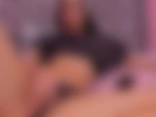 Live cam show with Mia-Thompson-1 - Anal Toys on Camsoda
