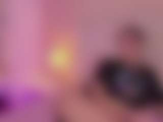 Mia-Thompson-1's Live Sex Cam Show