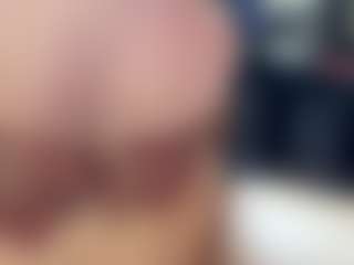 suckitandseee's Live Sex Cam Show