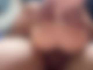 suckitandseee's Live Sex Cam Show