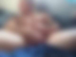 suckitandseee's Live Sex Cam Show