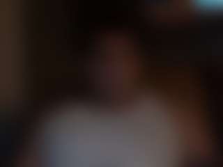 Live cam show with suckitandseee - Beardy on AdultVida.com