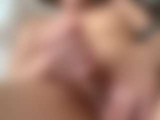 Live cam show with suckitandseee - Beardy on Camsoda