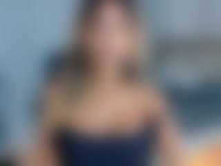 Live cam show with EylinMontana - Milk on SinfulBabes