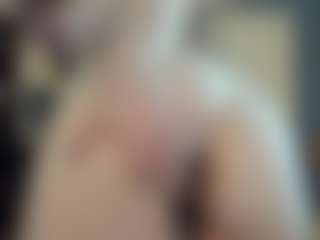 TawneyDarling's Live Sex Cam Show