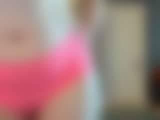 Live cam show with TawneyDarling - Findomme on luckytryst.com