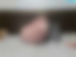 SquirterZoe's Live Sex Cam Show