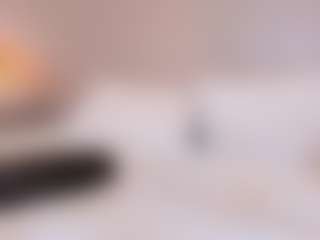 Live cam show with Emma - Oil on xxxlivecams.org