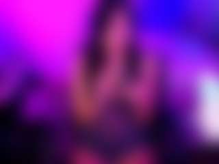 Live cam show with Jasmine Winters - Smoke on Camsoda