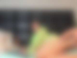 Live cam show with Maturedoly-1 - Athletic on Camsoda