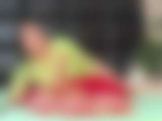 Maturedoly-1's Live Sex Cam Show