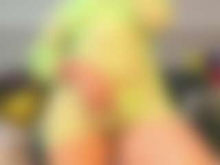 Maturedoly-1's Live Sex Cam Show