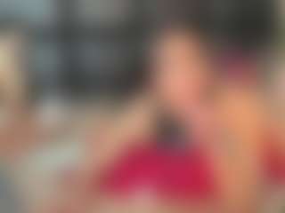 Maturedoly-1's Live Sex Cam Show
