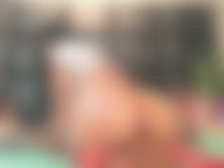 Maturedoly-1's Live Sex Cam Show