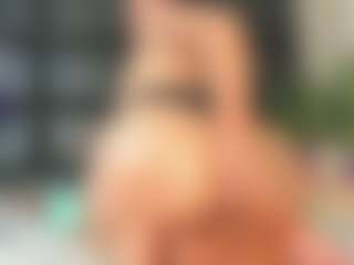 Maturedoly-1's Live Sex Cam Show