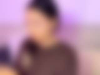 AliceeThorn's Live Sex Cam Show