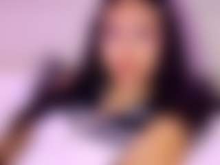 AliceeThorn's Live Sex Cam Show