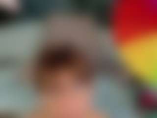Live cam show with SaveTheBea - Neon Hair on fapnchat