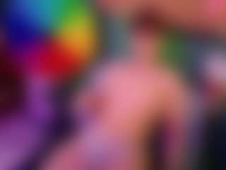 SaveTheBea's Live Sex Cam Show