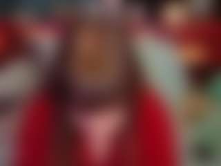 SaveTheBea's Live Sex Cam Show