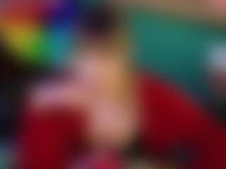 SaveTheBea's Live Sex Cam Show