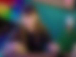 SaveTheBea's Live Sex Cam Show