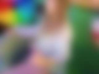 SaveTheBea's Live Sex Cam Show