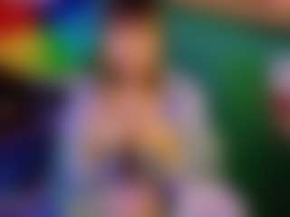 SaveTheBea's Live Sex Cam Show