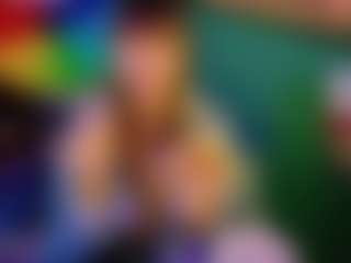 SaveTheBea's Live Sex Cam Show