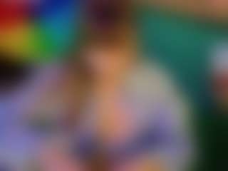 SaveTheBea's Live Sex Cam Show