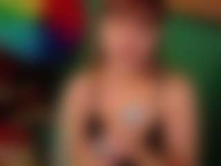 SaveTheBea's Live Sex Cam Show