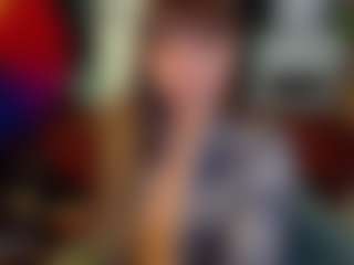 SaveTheBea's Live Sex Cam Show