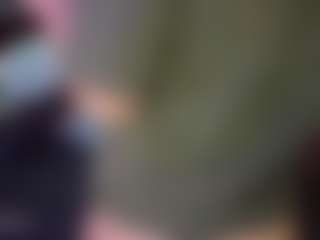 SaveTheBea's Live Sex Cam Show