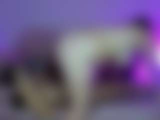 studValerin-Abbi's Live Sex Cam Show