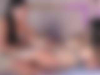 Live cam show with studValerin-Abbi - Cosplay MILF on Uber Horny